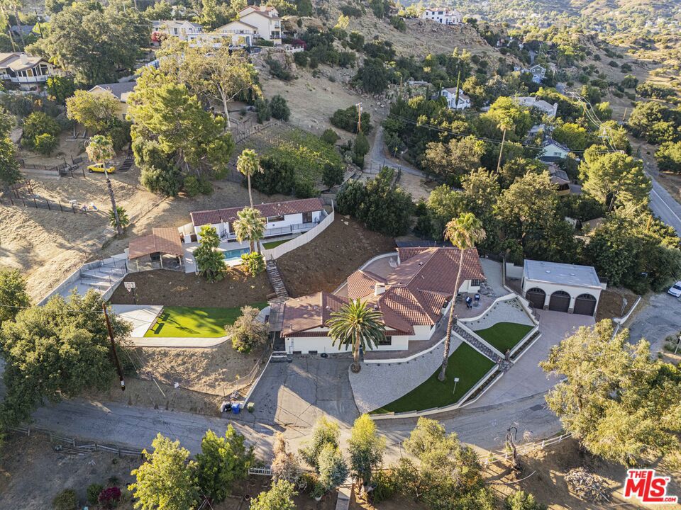 23911 Homezell Drive — photo