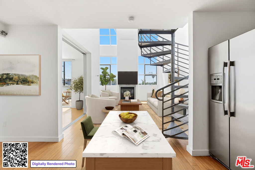 1912 Broadway Unit 307 — photo