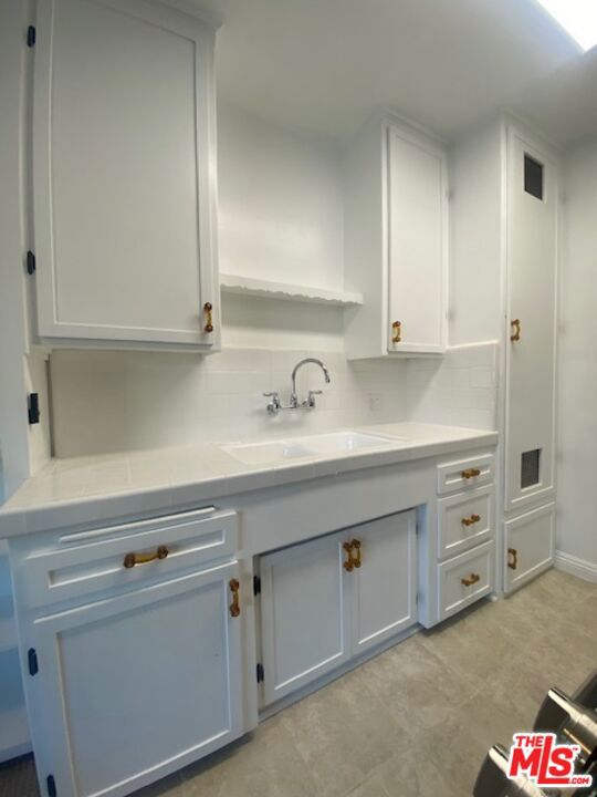 422 S Maple Drive 5 — photo