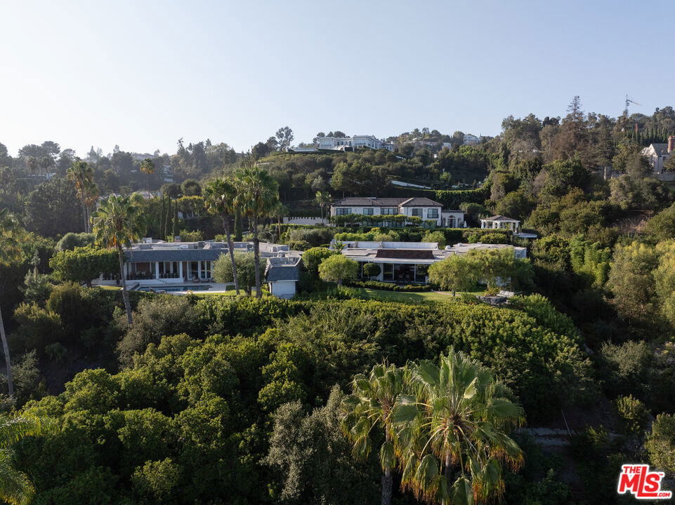 510 Stonewood Drive — photo