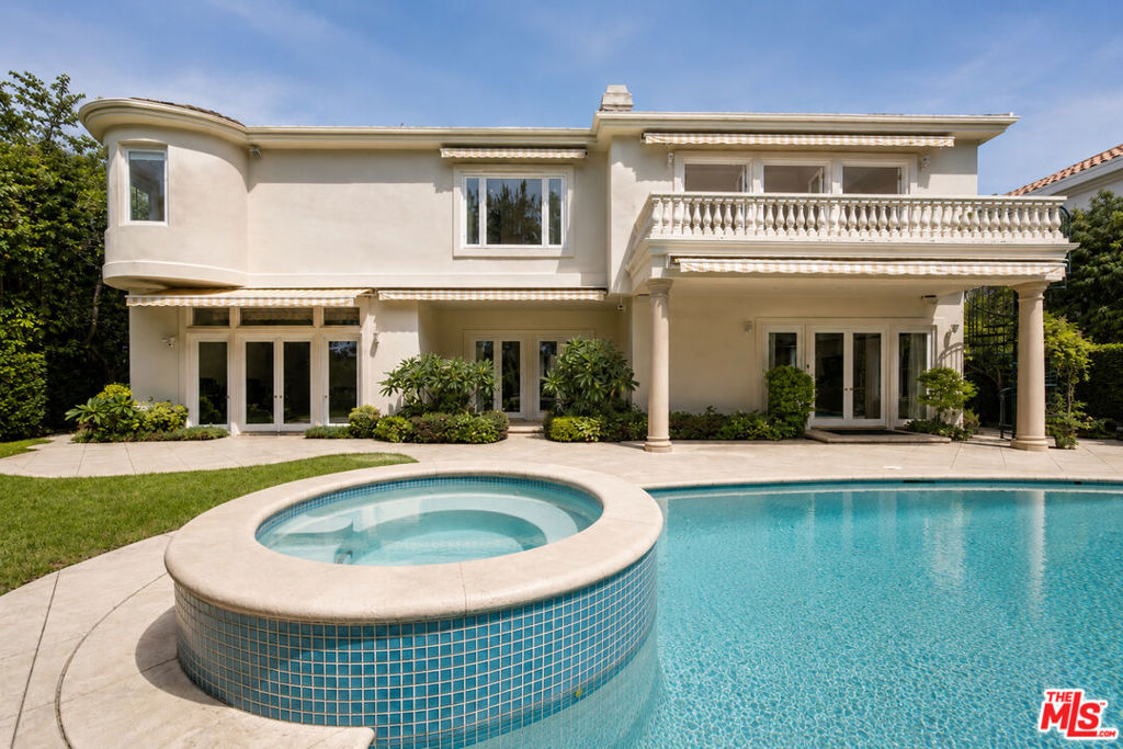 2285 Worthing Lane — photo