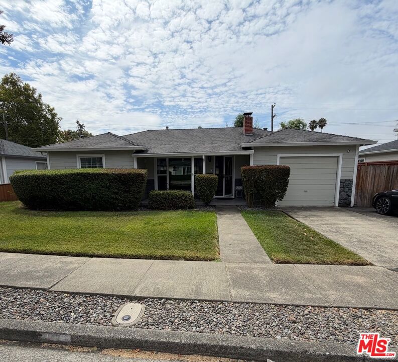 2614 Magowan Drive — photo