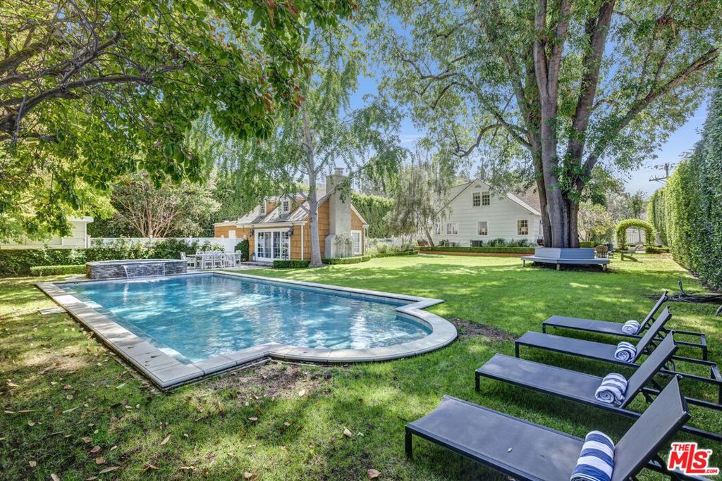 15235 Valley Vista Boulevard — photo