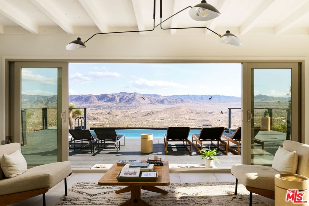 59856 Sun Mesa Drive — photo