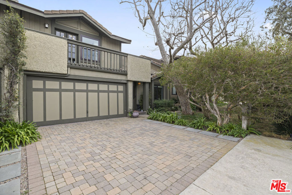 29206 Heathercliff Road — photo