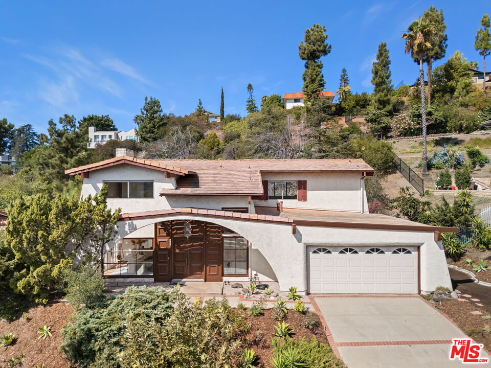 2537 Cordelia Road — photo