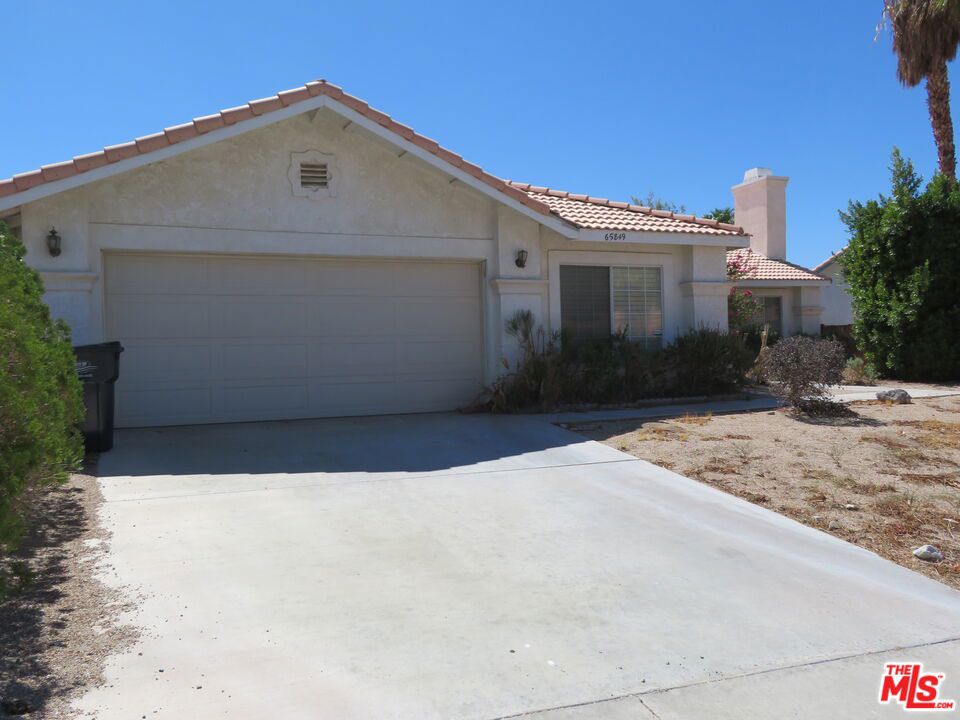 65849 Avenida Barona — photo