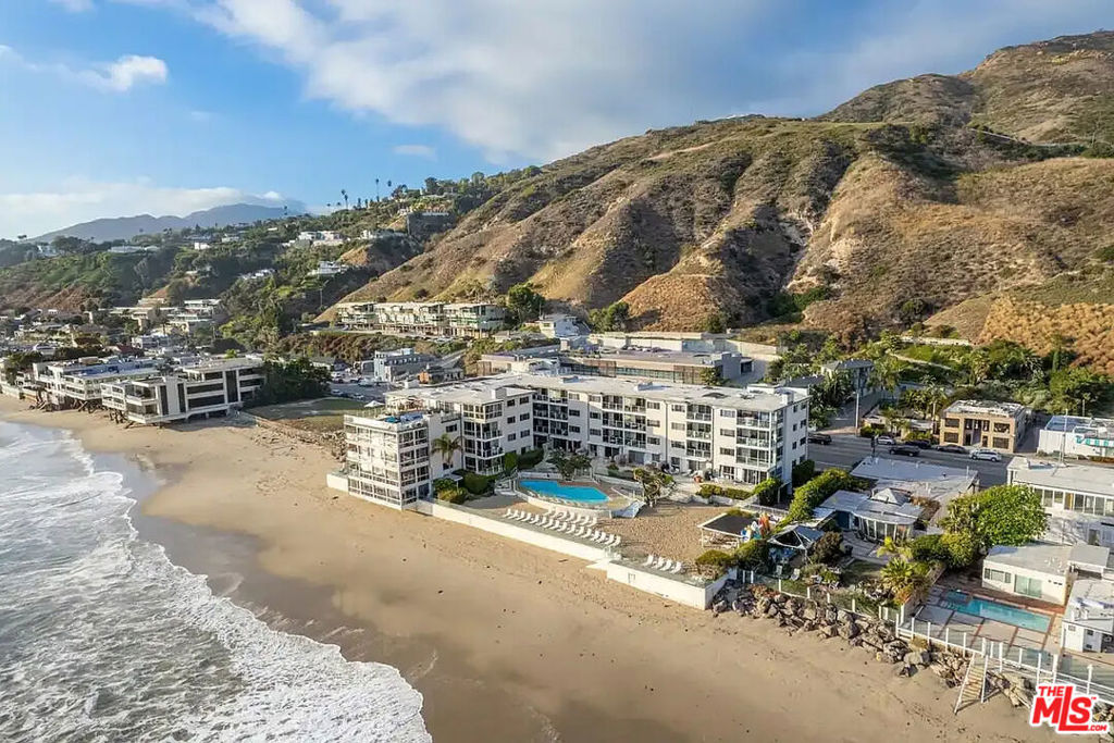 22548 Pacific Coast Highway 408 — photo