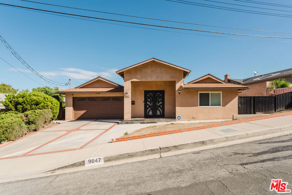9047 Riderwood Drive — photo
