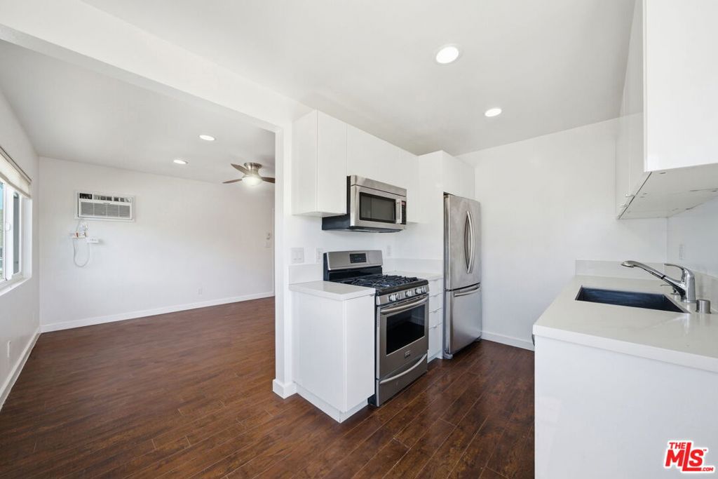 510 Pacific Avenue Unit 4 — photo