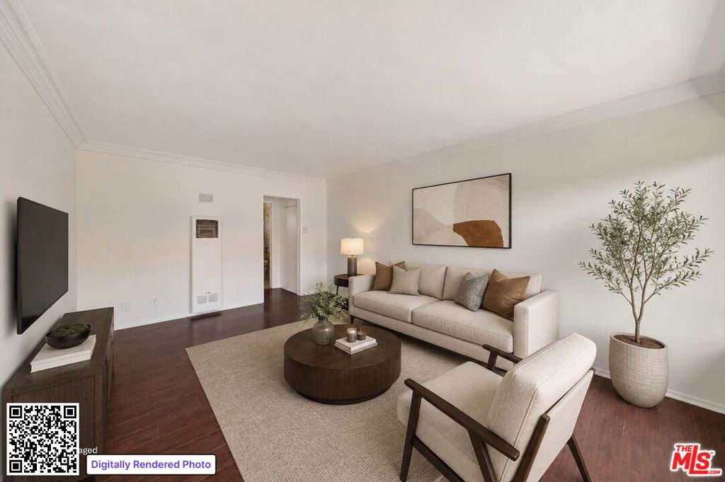 7209 Willoughby Avenue 8 — photo