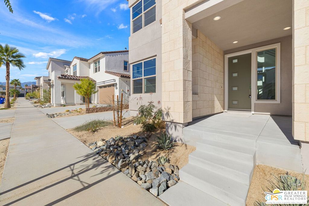 74252 Becker Street — photo