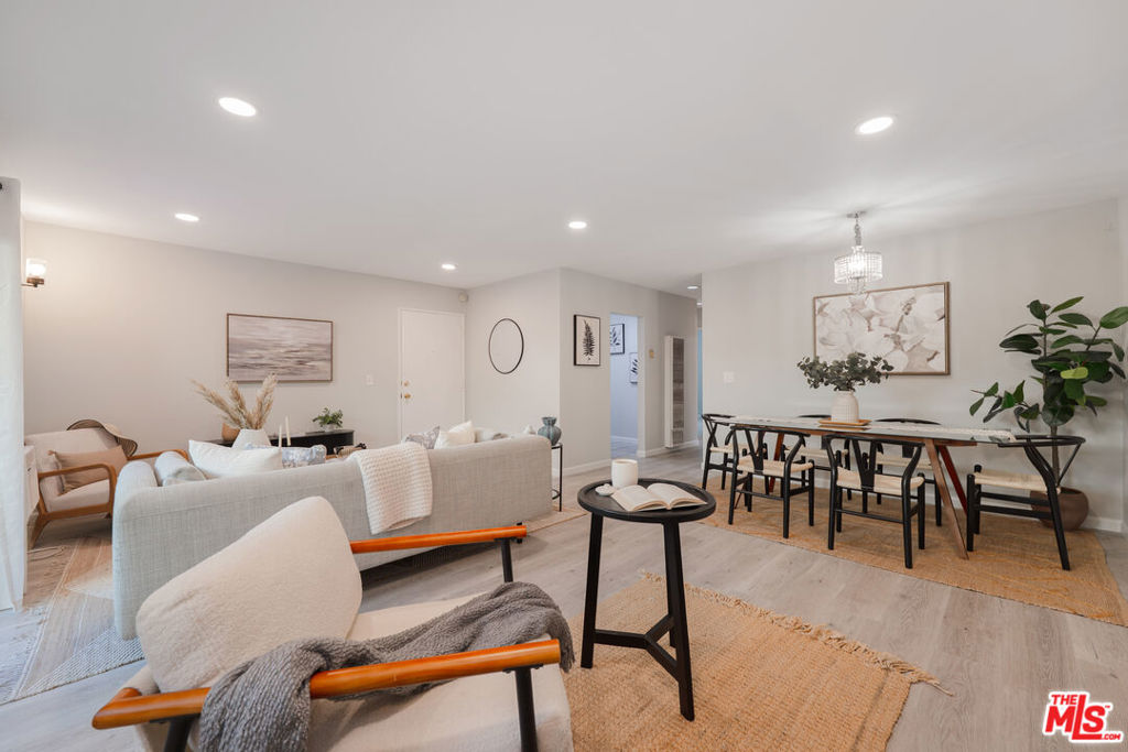 4933 Indian Wood Road 364 — photo