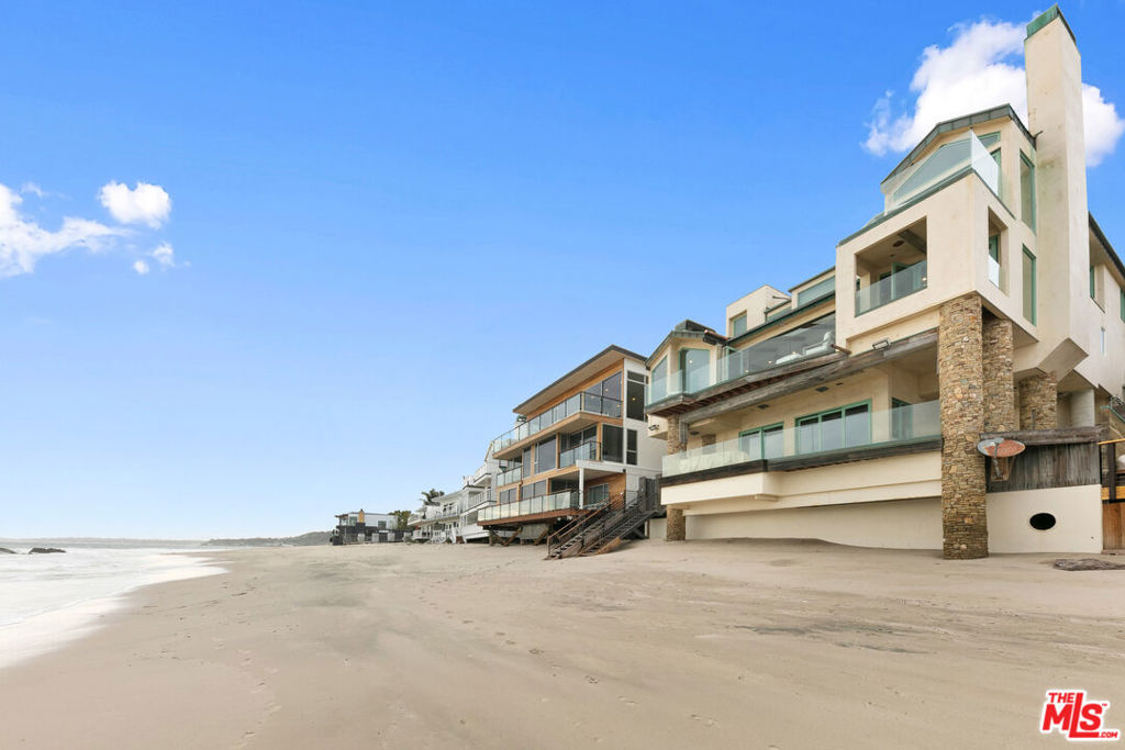 24920 Malibu Road — photo