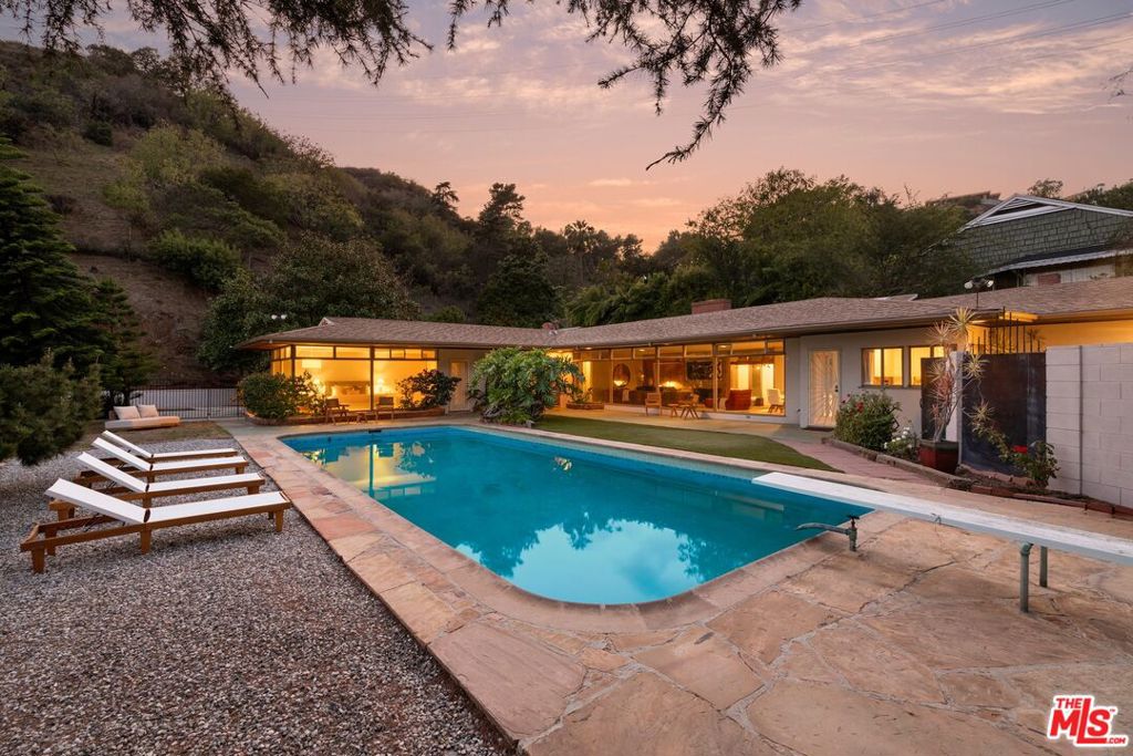 7230 Outpost Cove Drive — photo