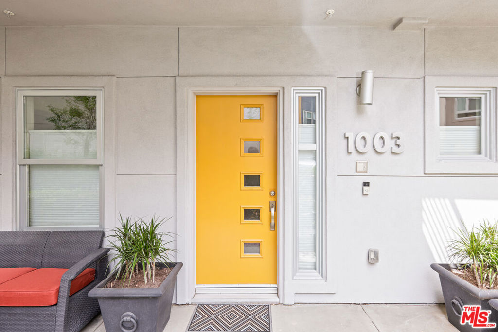 2753 Waverly Drive 1003 — photo