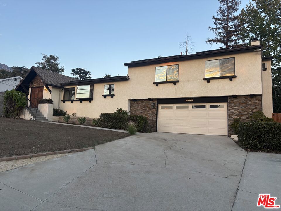 10330 Marcus Avenue, Los Angeles, CA 91042 — photo 2