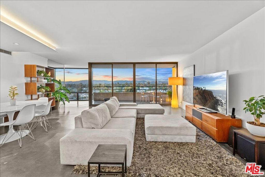 4316 Marina City Drive 327 — photo
