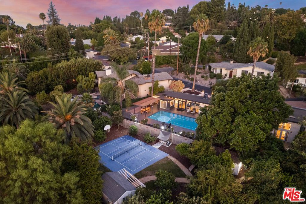22505 Macfarlane Drive — photo