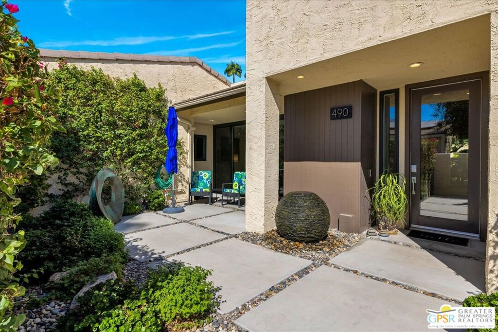 490 E Via Ensenada Circle — photo