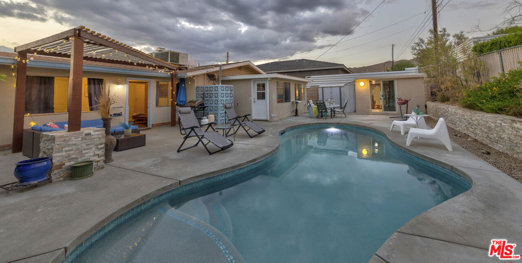 13320 Calle Amapola — photo