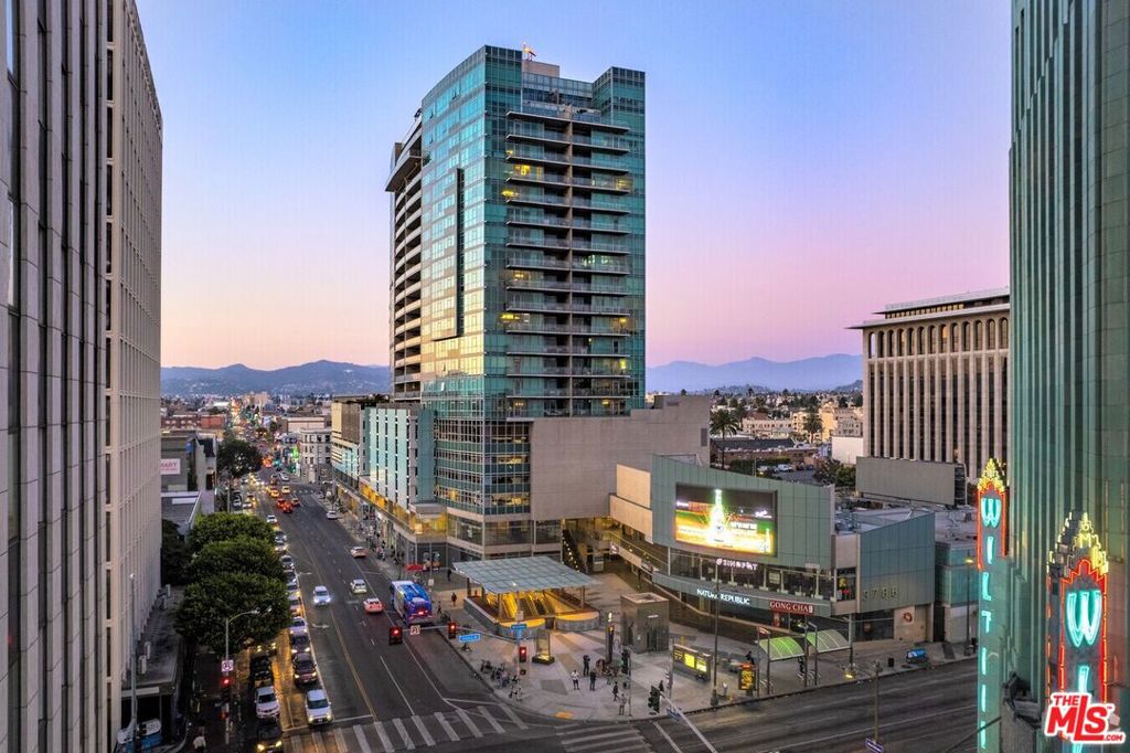 3785 Wilshire Boulevard 204 — photo