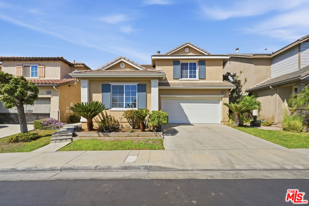 1021 Topaz Lane — photo