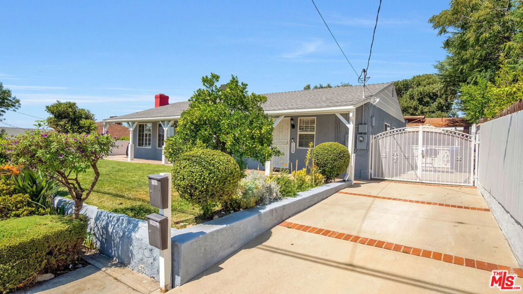 7069 Apperson Street, Los Angeles, CA 91042 — photo 2