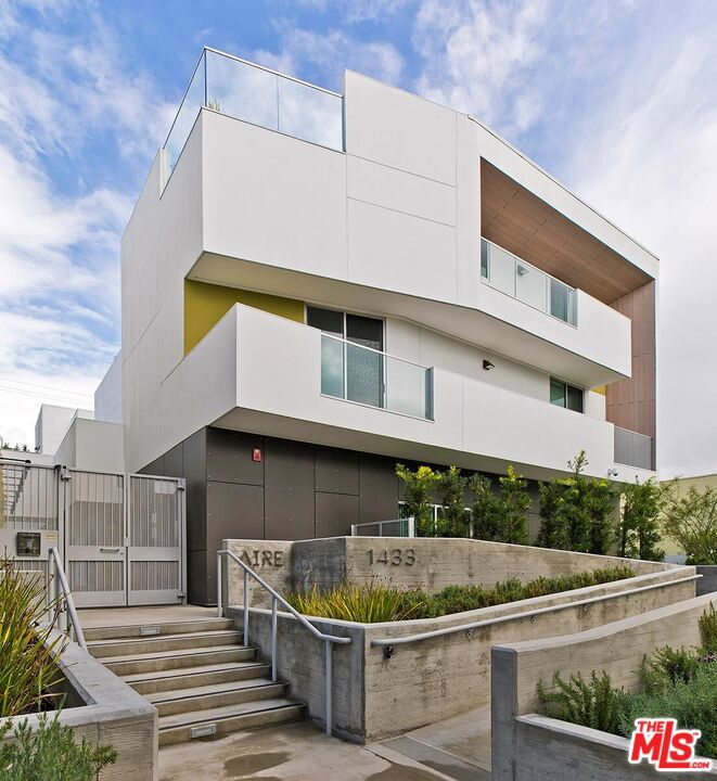 1433 14th Street 15 — photo