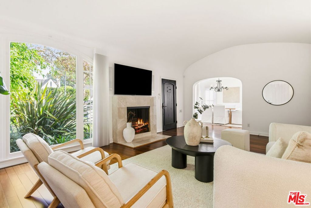 133 N Kilkea Drive — photo