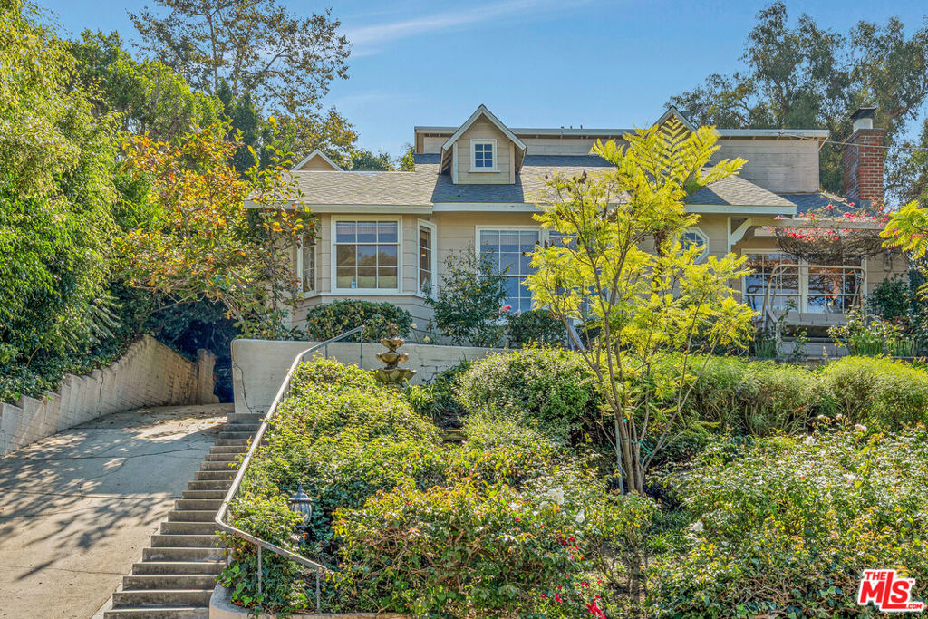 3331 Bennett Drive — photo