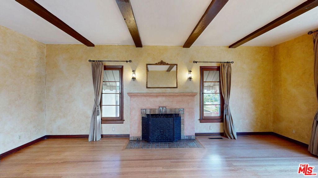 842 E Walnut Avenue, Burbank, CA 91501 — photo 2