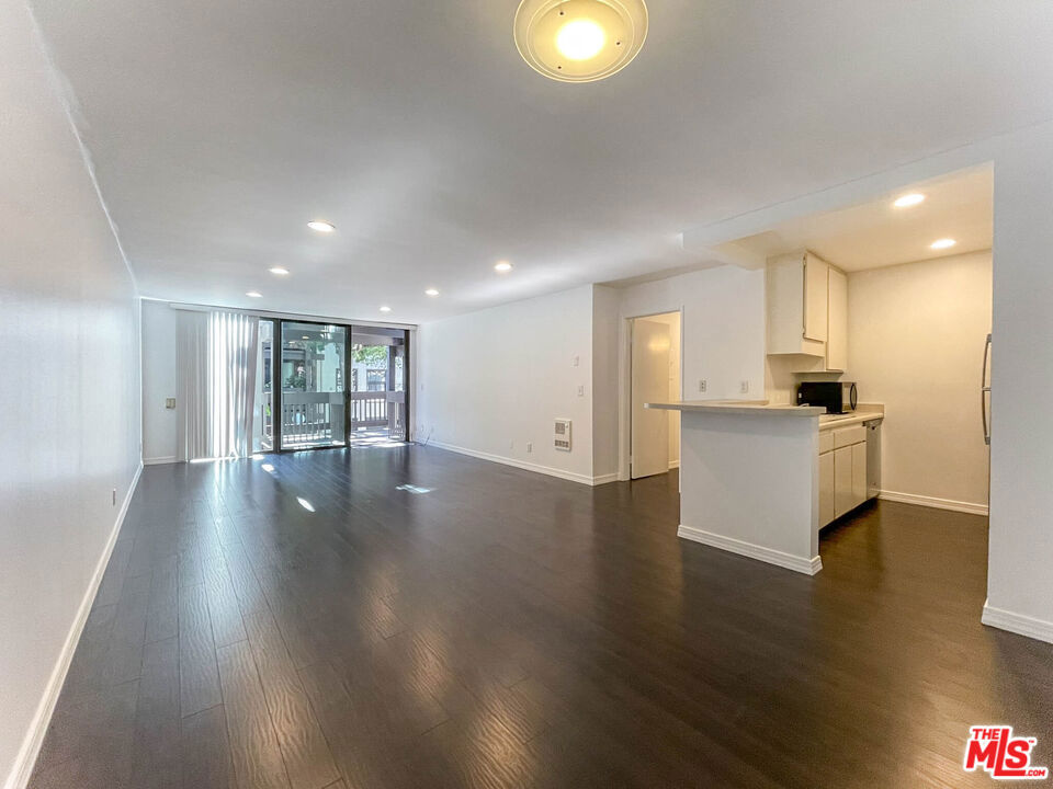 7777 W 91st Street Unit B2150 — photo