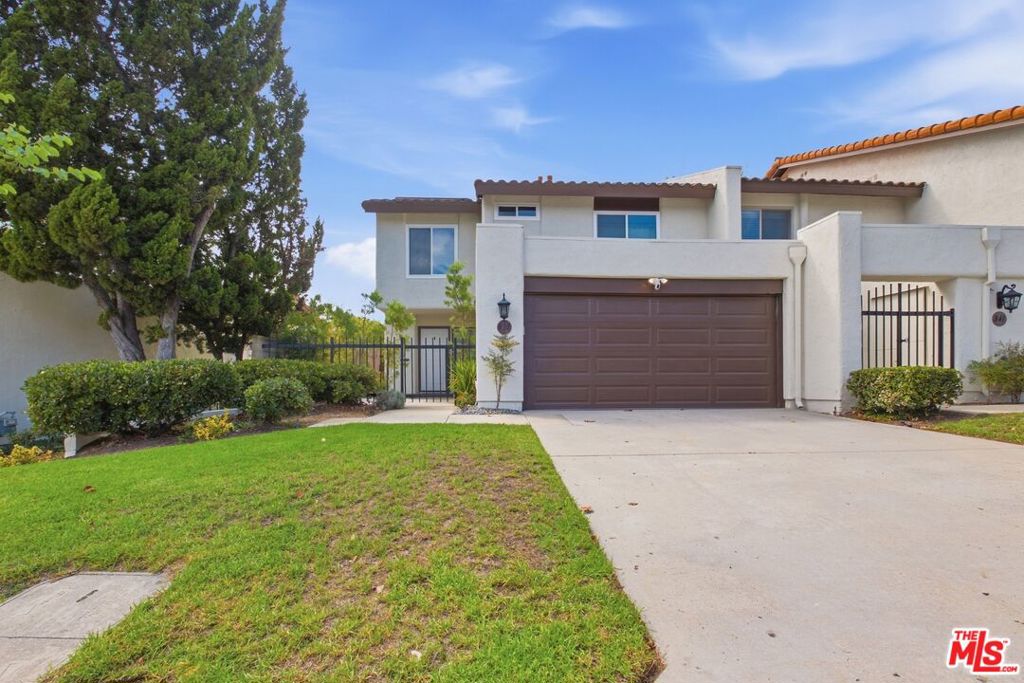 833 N Shadow Lake Drive — photo