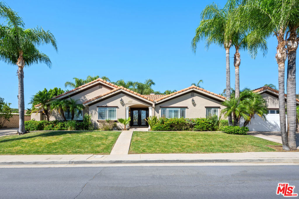 15309 Larkspur Street — photo