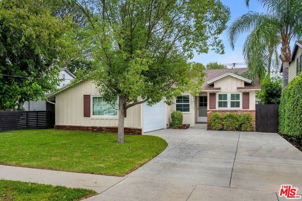 6038 Shadyglade Avenue — photo
