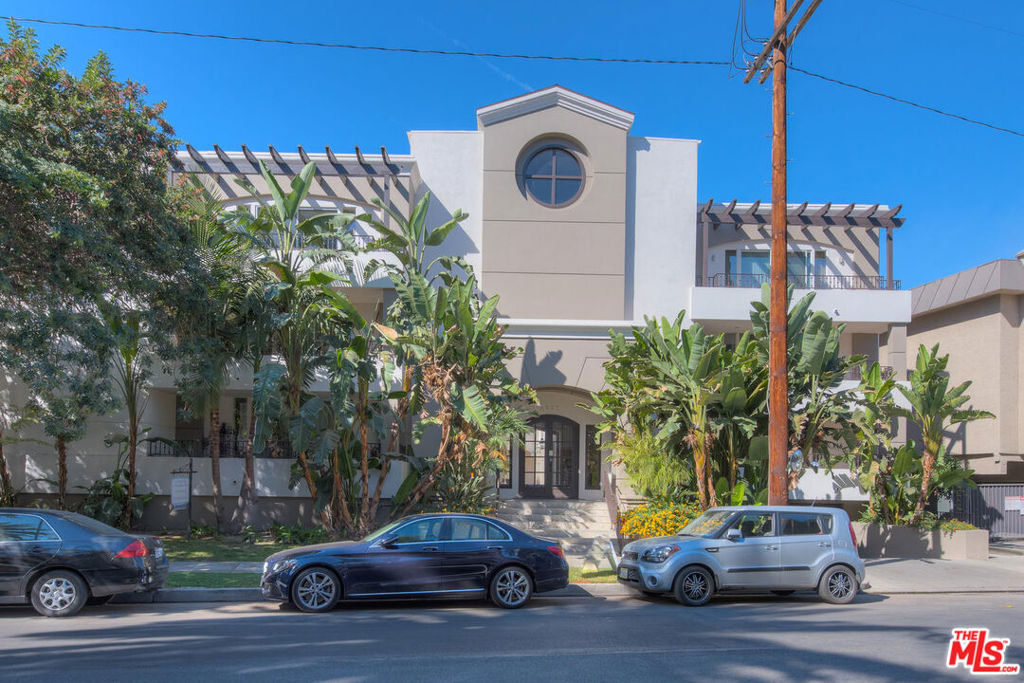 4637 Willis Avenue 108 — photo