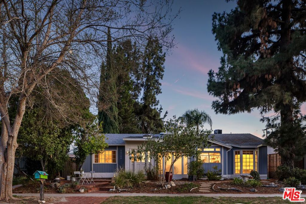 22706 Martha Street — photo