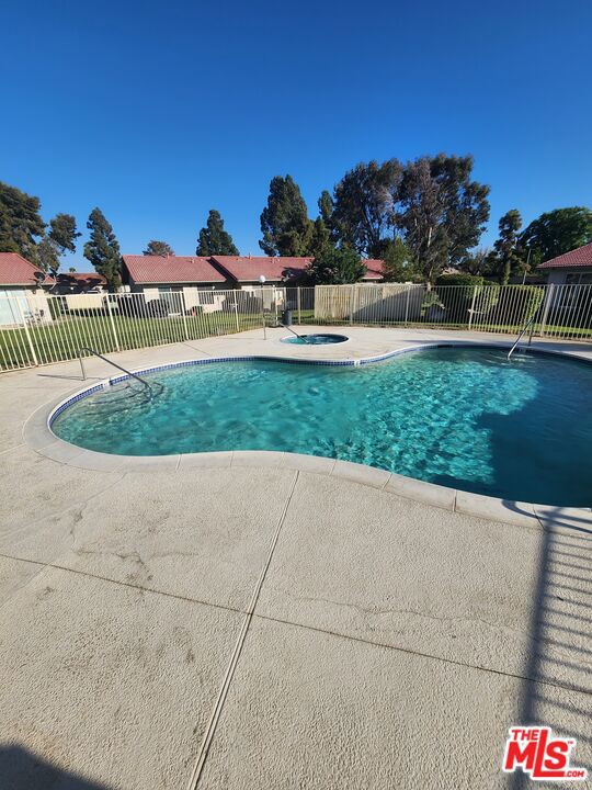 48309 Garbo Drive — photo