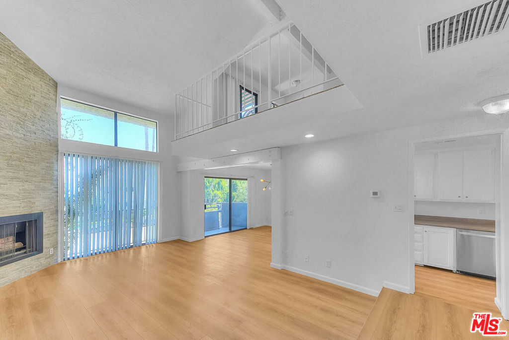 4311 Colfax Avenue 215 — photo
