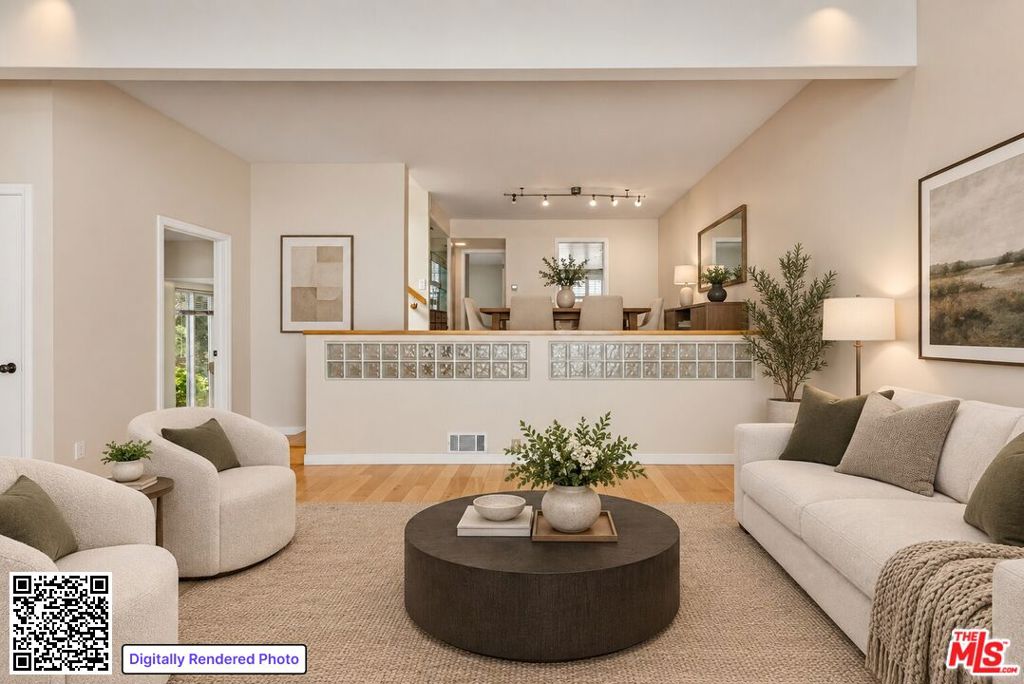 17207 Palisades Circle — photo