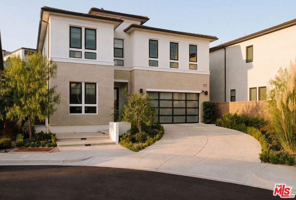 20511 W Hummingbird Court — photo