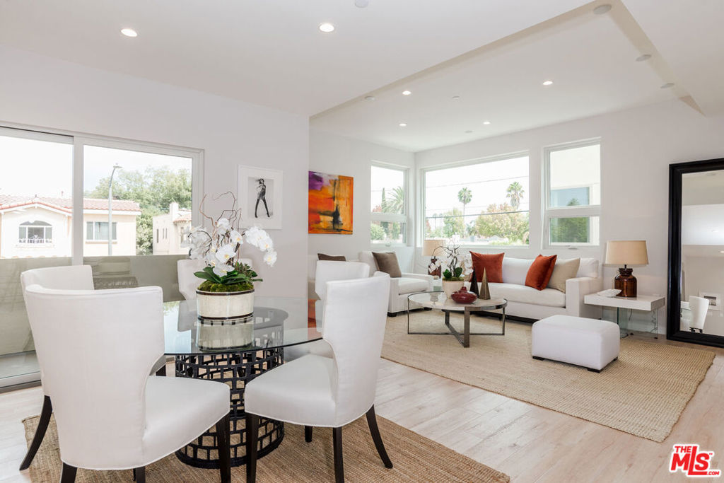6072 Pickford Street — photo