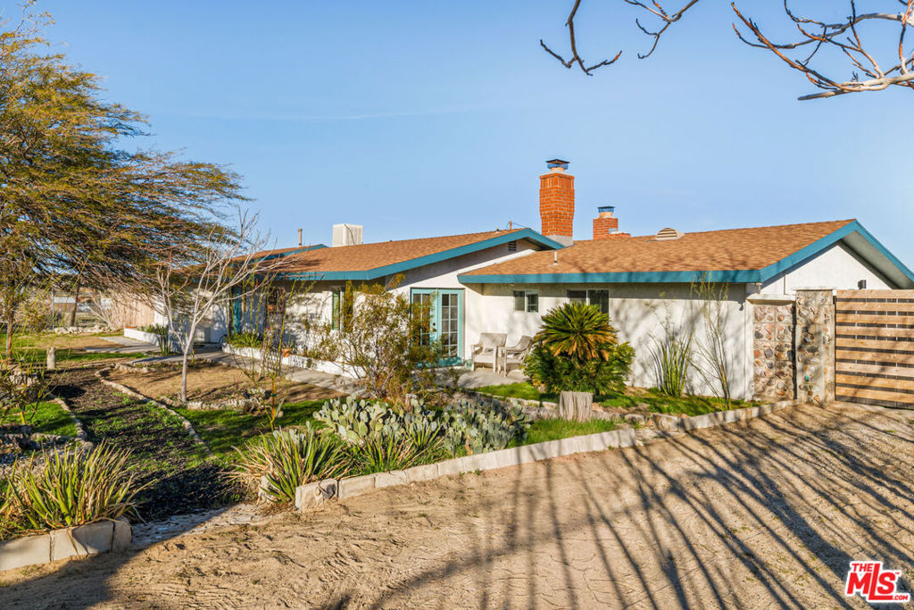 6391 Ruth Drive — photo