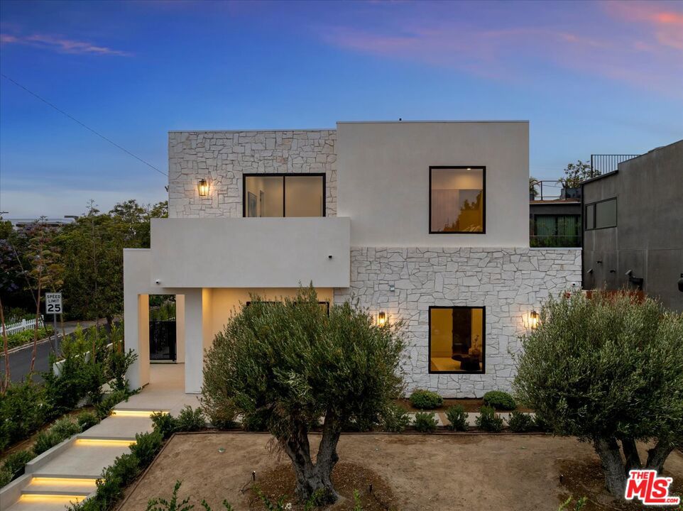 12625 Preston Way — photo