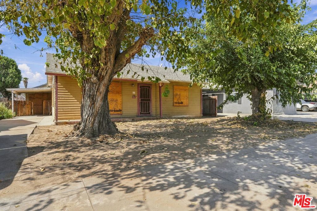 528 S D Street, Exeter, CA 93221 — photo 2