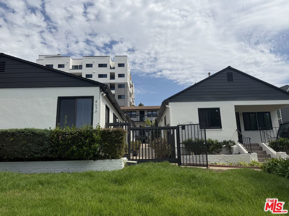 4053 Hamilton Street 14 — photo