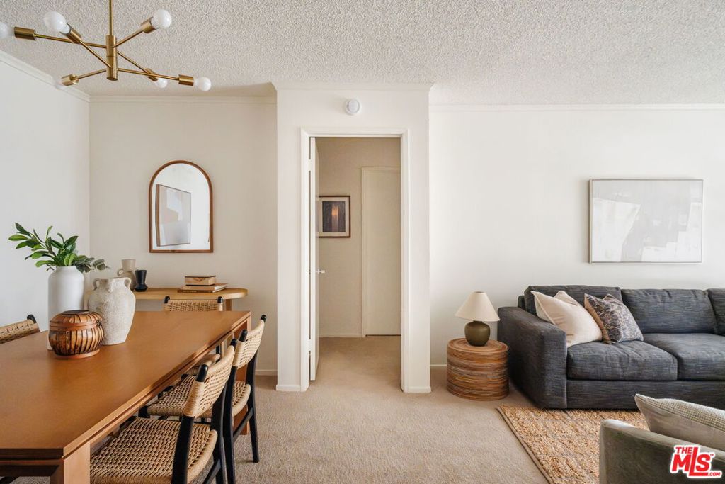 355 S Los Robles Avenue 210 — photo
