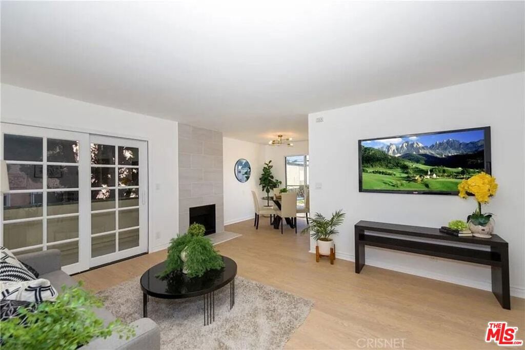 4350 Berryman Avenue Unit 10 — photo