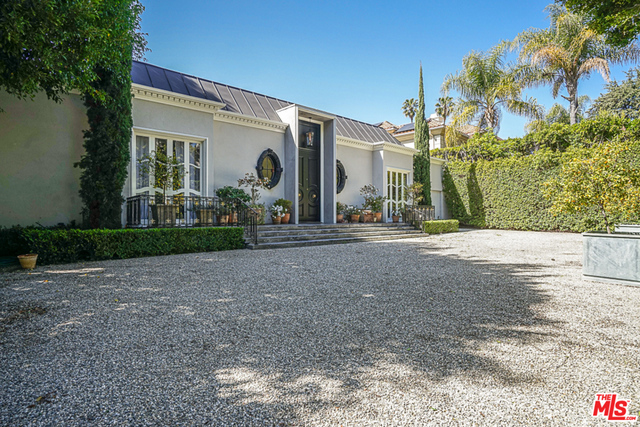 517 N Rodeo Drive — photo